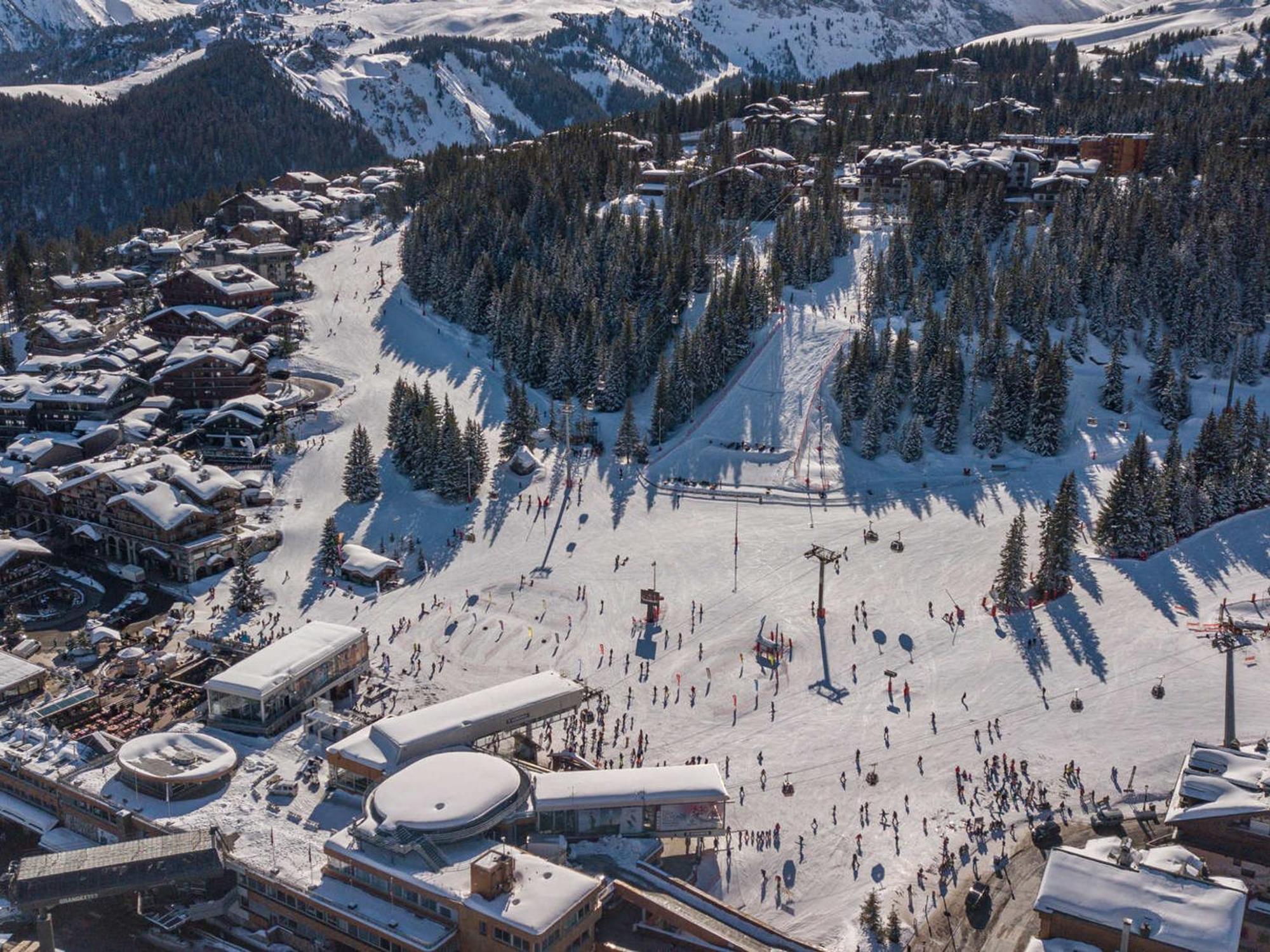 Appartement Contemporain Avec Sauna, Cheminee Et Parking Au Centre De Courchevel 1850 - Fr-1-564-35 Exterior foto